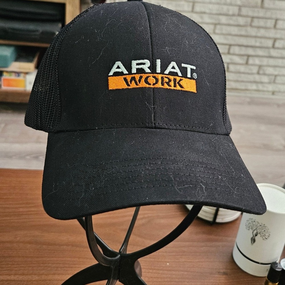 Ariat Work Trucker Hat Mens OSFM Black Mesh Snapback Logo Cap Adjustable